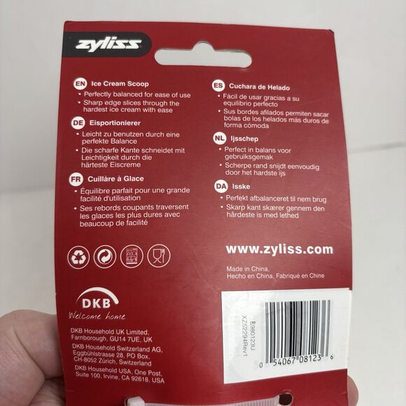 Zyliss Ice Cream Scoop Ergonomic Weighted Heavy Metal Kitchen Tool Lime Green - Picture 4 of 5